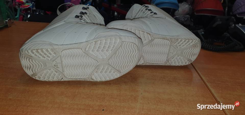 Buty snowboardowe STUFF rozmiar 3839 Dębica