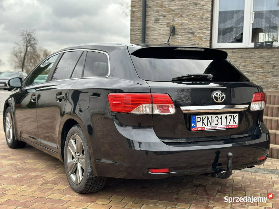 Toyota Avensis III 2009 Sadlno