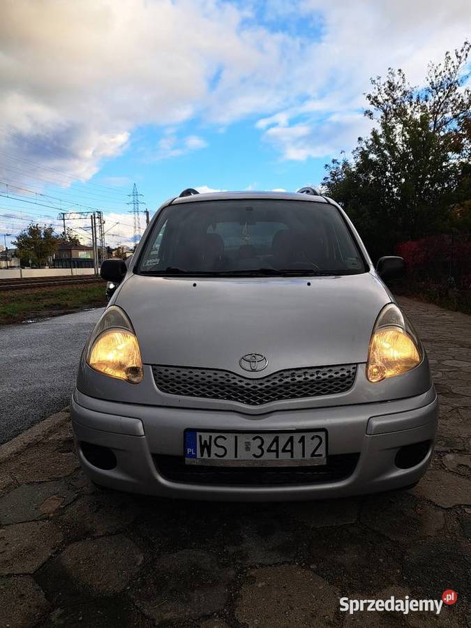 Toyota Yaris Verso