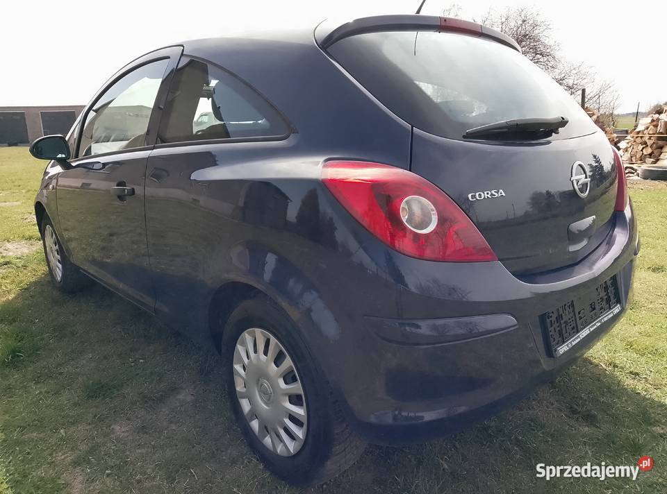 Opel Corsa 12 2014 rocznik Klimatyzacja z kujawsko-pomorskie Radzyń Chełmiński