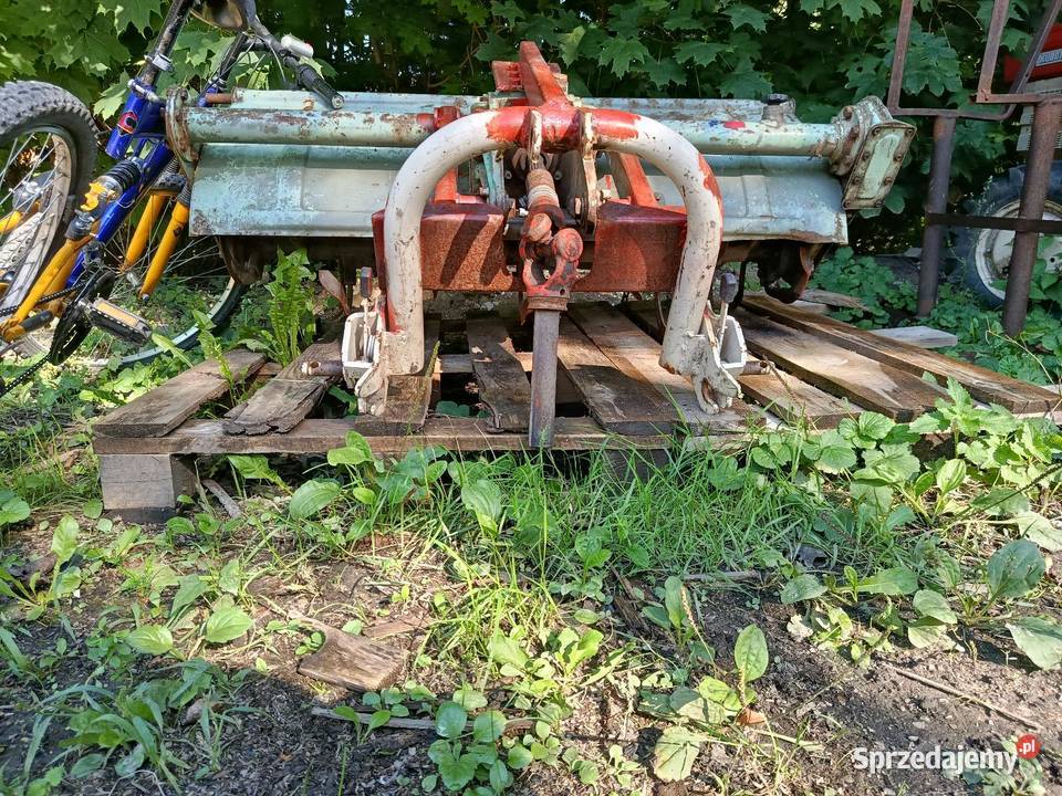 Kubota B1400 mini ciagnik rolniczy z Skrzynia biegów Manualna Bartoszyce sprzedam