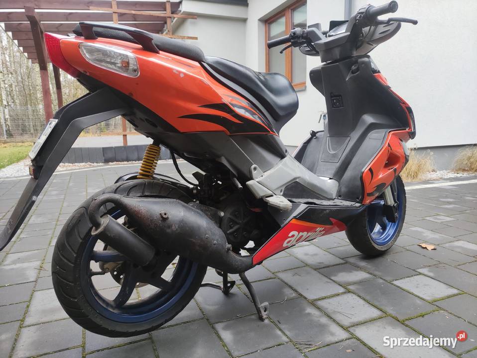 Skuter Aprilia SR 50 2005r Nowe Iganie
