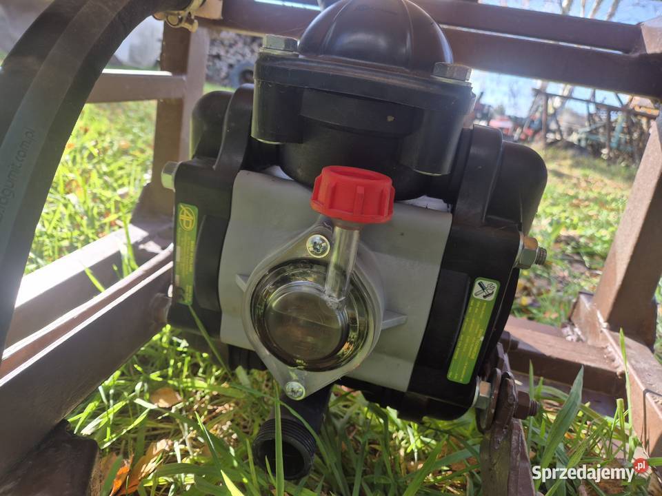 Opryskiwacz 300 litrów 10 metrów NOWA POMPA małopolskie