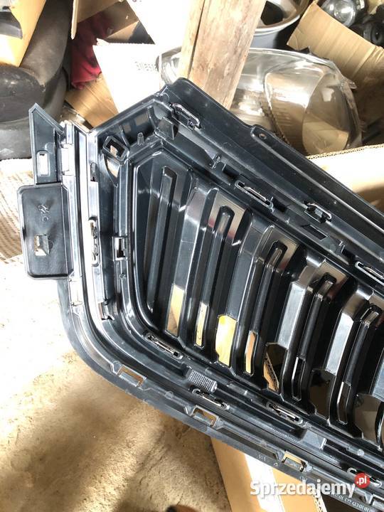 SKODA KAMIQ GRIL ATRAPA PRZÓD 658853653A śląskie