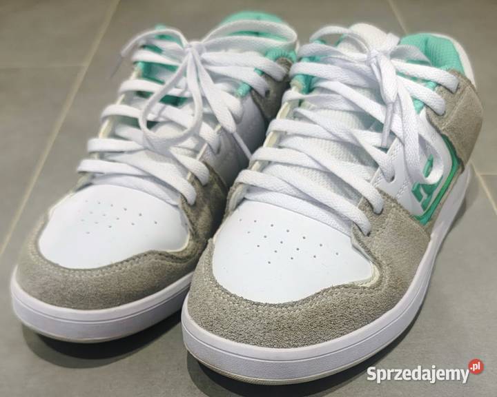 Obuwie sportowe DC Shoes rozmiar 39 inna Toruń