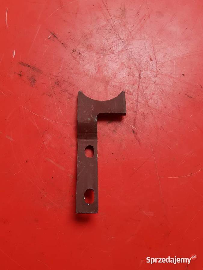 0203963960 Zgarniacz prawylewy Rozrzutnik T088 Do rozsiewaczy i rozrzutników Sulechów