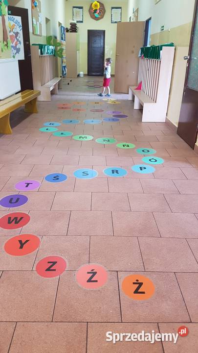 Gąsienica Alfabet gry korytarzowe naklejki Bydgoszcz