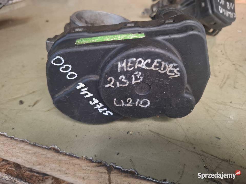 MERCEDES W202 18 20 23 przepustnica 0001419725 Kielce