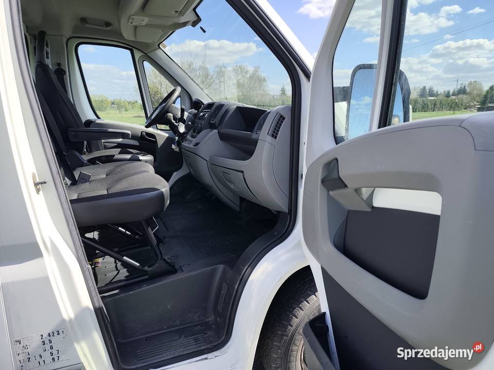 Peugeot Boxer niski przebieg 150000rocznik 2009 podkarpackie