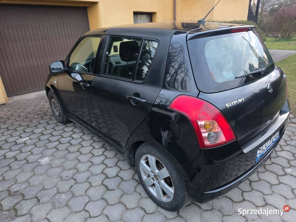 Suzuki Swift 13 LPG Benzyna bezkluczykowy czarny śląskie Koszęcin