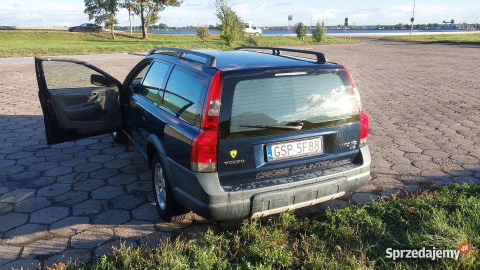 Volvo V70 Cross Country 24 LPG 2001r Włocławek