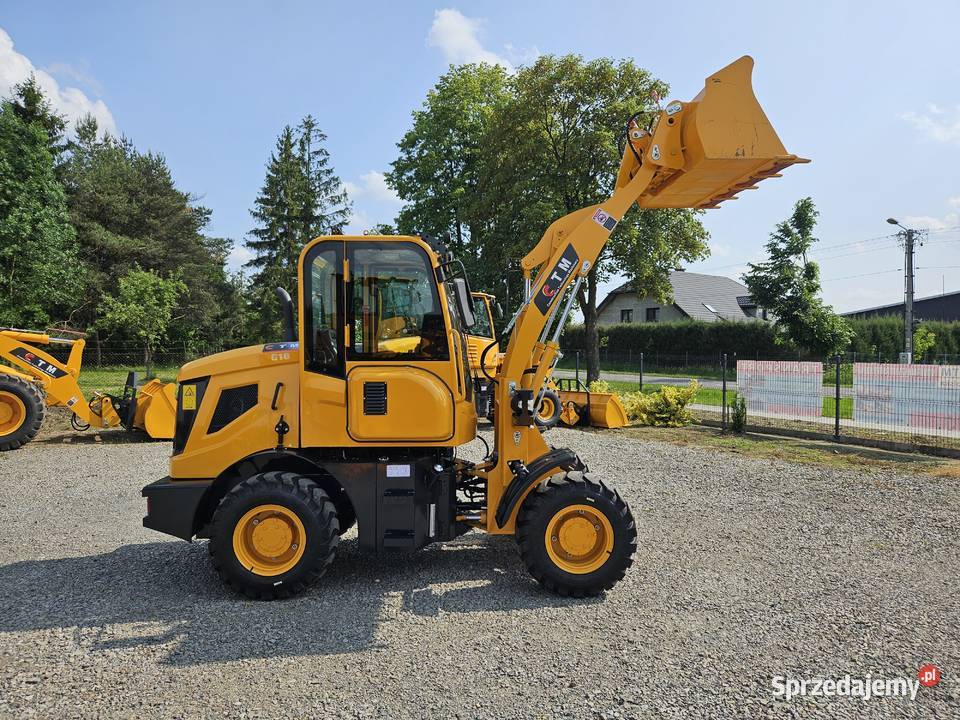 Ładowarka kołowa CTM 610 miniładowarka na nieuszkodzony Parczew