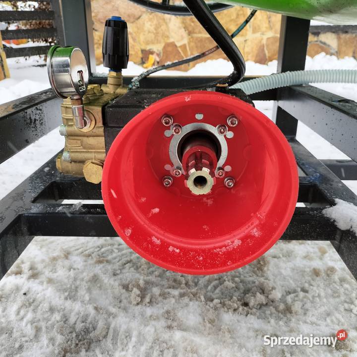 Opryskiwacz wysokociśnieniowy 600L małopolskie sprzedam