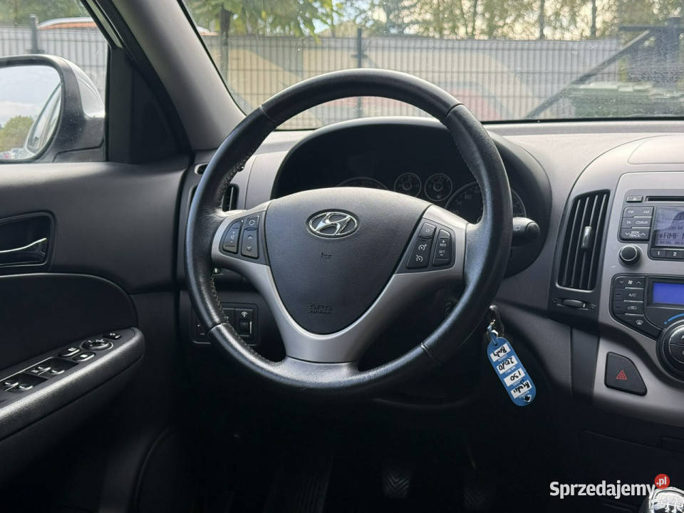 Hyundai i30 14 Benzyna Serwisowany Gwarancja Piekoszów sprzedam