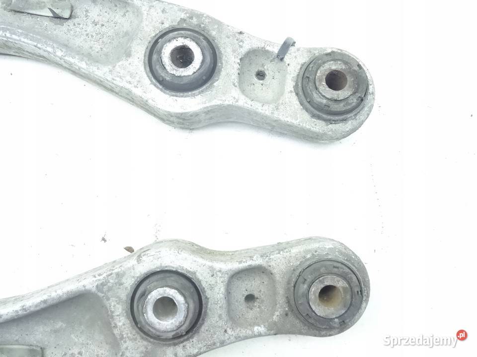 AUDI A8 D2 9402 WAHACZ DRAZEK TYL 4D0505323K Przemęt