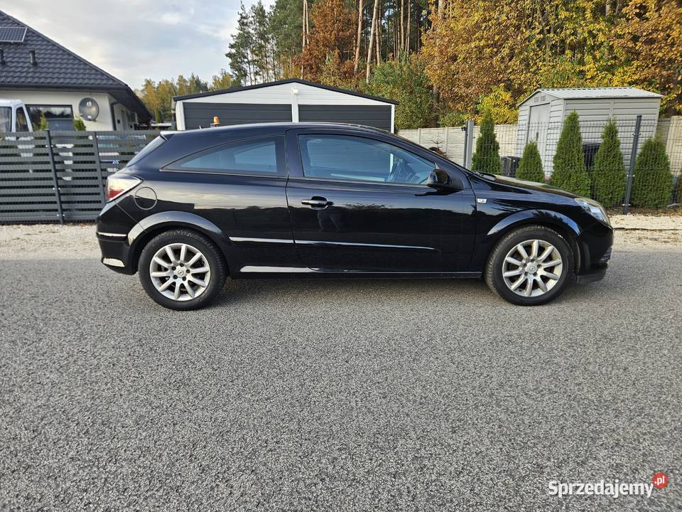 Sprzedam Opel Astra GTC 16 115 2008r niski elektryczne szyby Astra łódzkie Gomunice