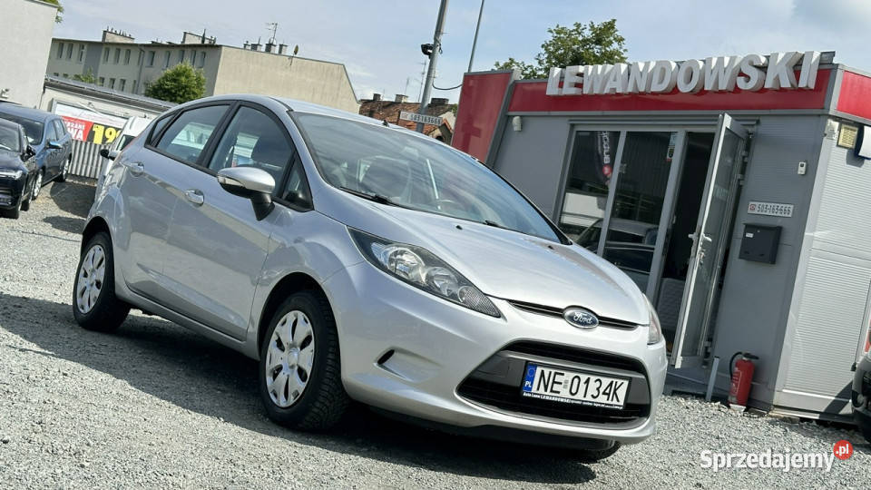 Ford Fiesta Benzyna Zarejestrowany Ubezpieczony Elbląg