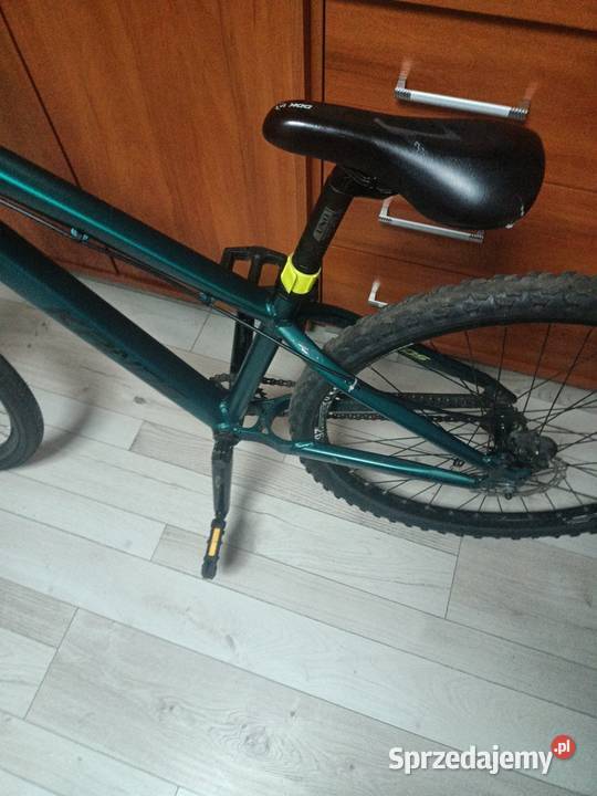 Kands colt stunt koła 26