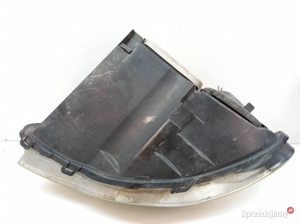 LAMPA PRZÓD PRAWA EUROPA 04857830AC Chrysler
