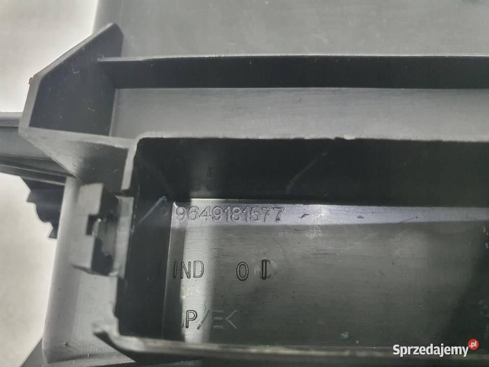 SCHOWEK DESKI KIEROWCY PEUGEOT 407 9649181577