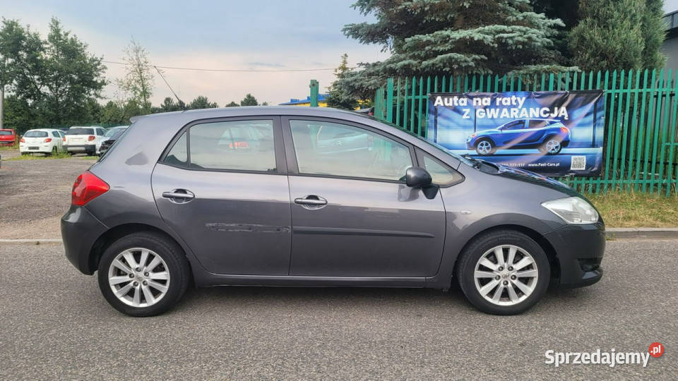 Toyota Auris Toyota Auris na raty bez BIK KRD małopolskie Kraków sprzedam