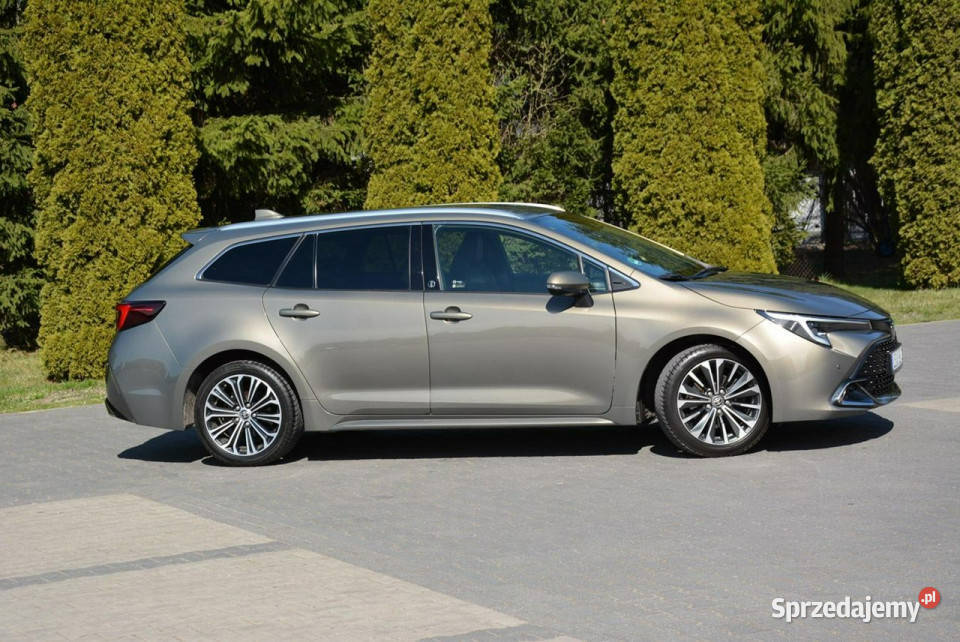 Toyota Corolla Lift FullLed RadarAcc BLIS AsPasa Samochody osobowe Ostrów Mazowiecka
