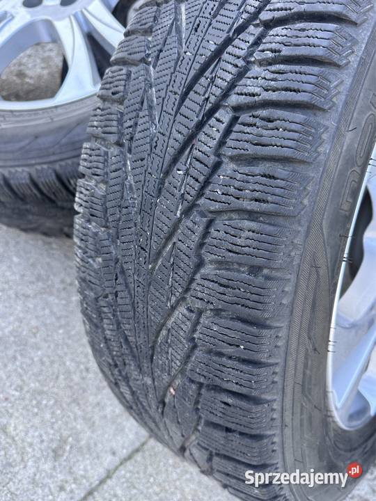 Kola Subaru Forester 2018 22560 R17 Nokian Jastrowie