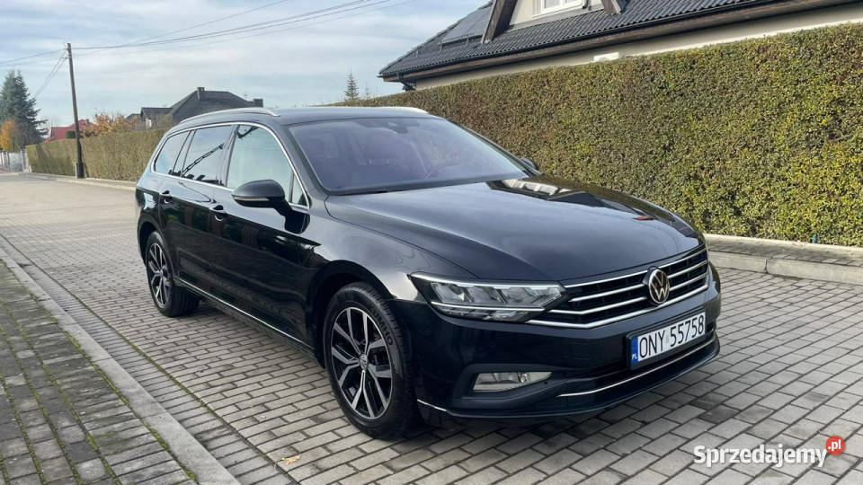 Volkswagen Passat 20tdi 190 2021r lift Virtual Kombi