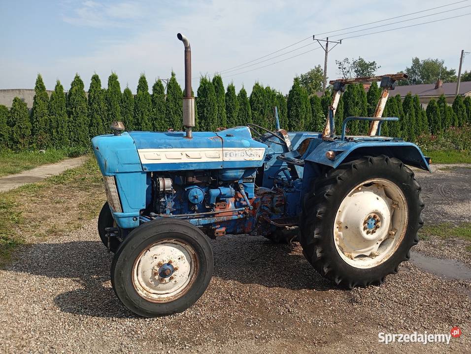 Ford 3000 remoncie Napęd 2x4 Gralewo