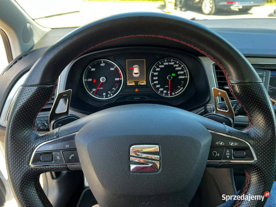 Seat Leon FR Panorama 20TDI DSG FullLED III 2012 gniazdo USB Baranowo