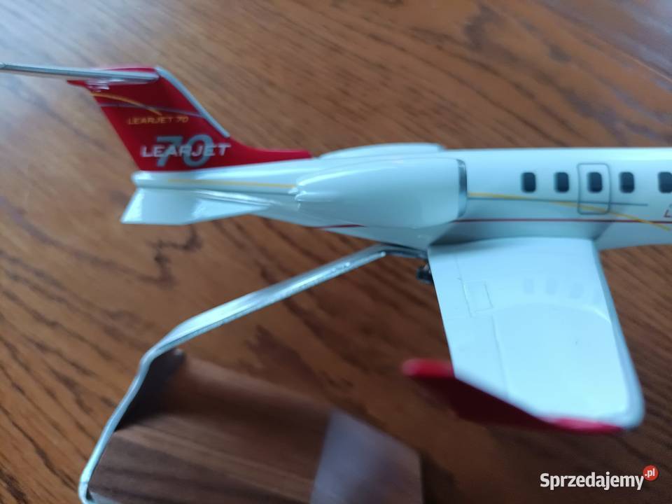 Model samolotu BOMBARDIER Learjet 70 wielkopolskie Poznań
