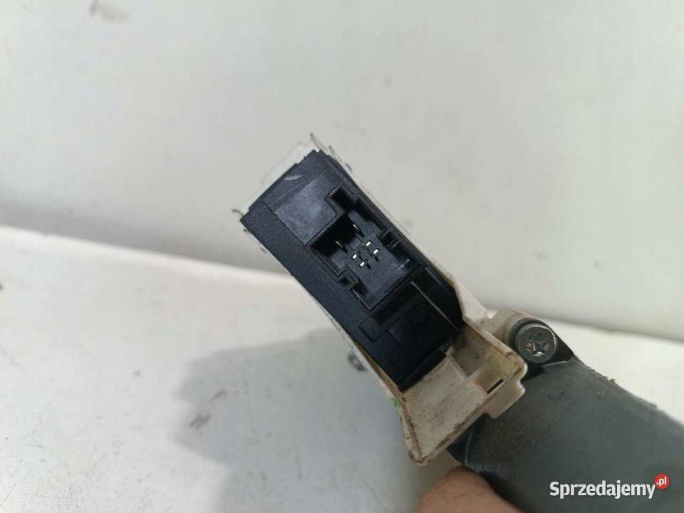 SILNICZEK OPUSZCZANIA SZYBY PRAWY PRZÓD AUDI A6 Wyposażenie elektryczne sprzedam