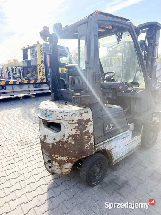 wózek widłowy Nissan FD18 diesel Triplex przesuw łódzkie Działoszyn