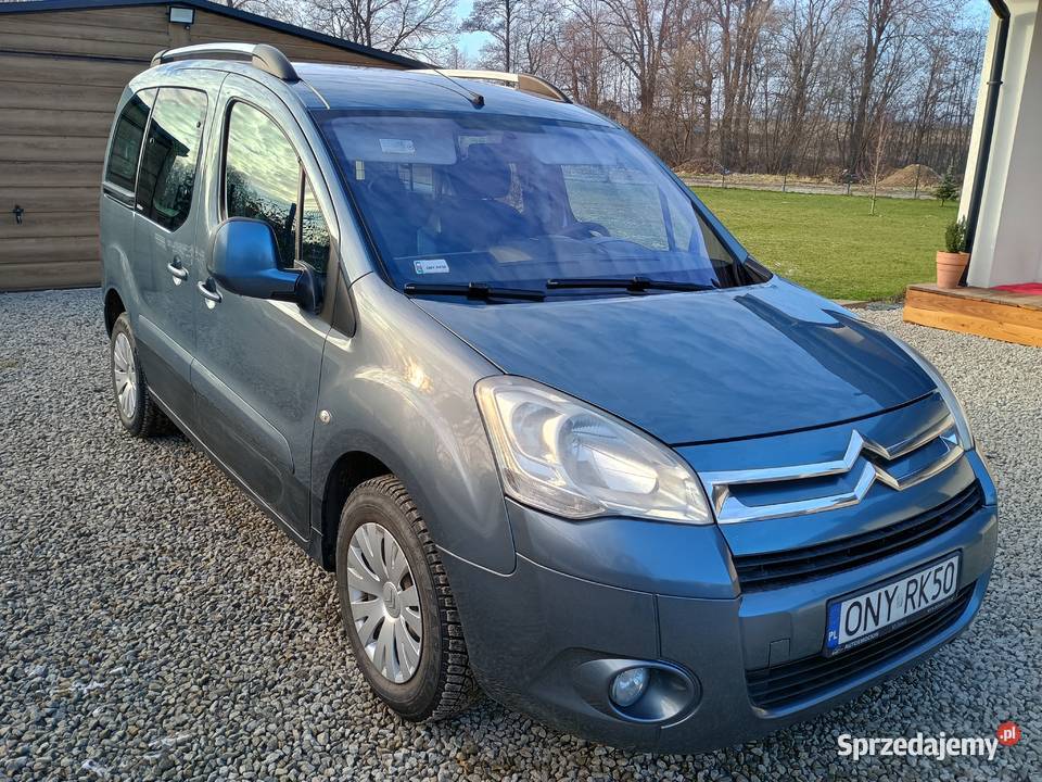 Citroen Berlingo 16 Hdi 2010r 90 koni z manualna Hajduki Nyskie sprzedam