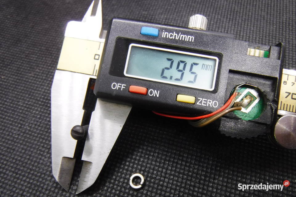 Śruby lotnicze M3 x 12 mm gwint 05 do przyrządów sprzedam