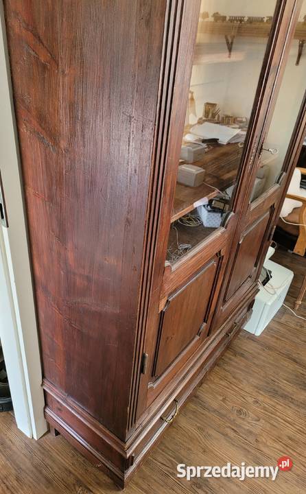 Stara drewniana witryna biblioteczka odnowiona Wrocław