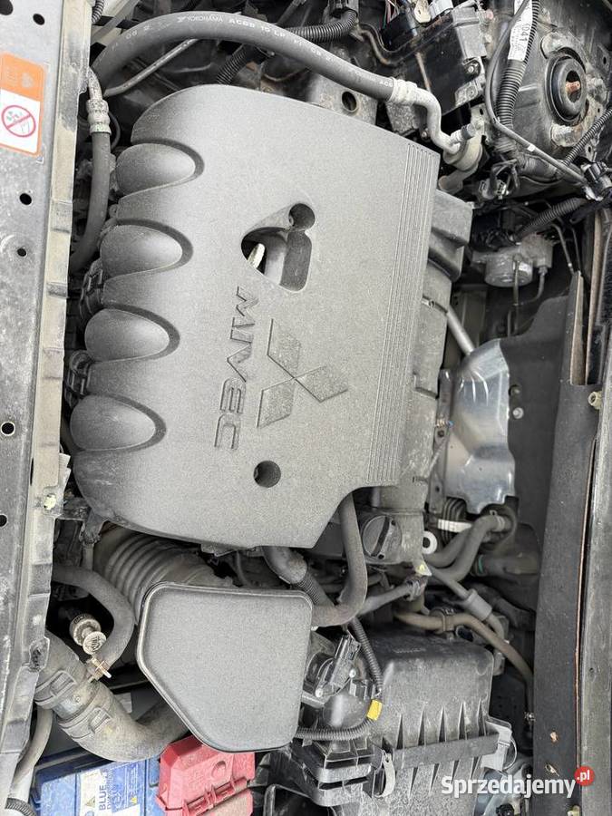 Mitsubishi Outlander 20 4WD CVT Diamant Edition benzyna Prudnik