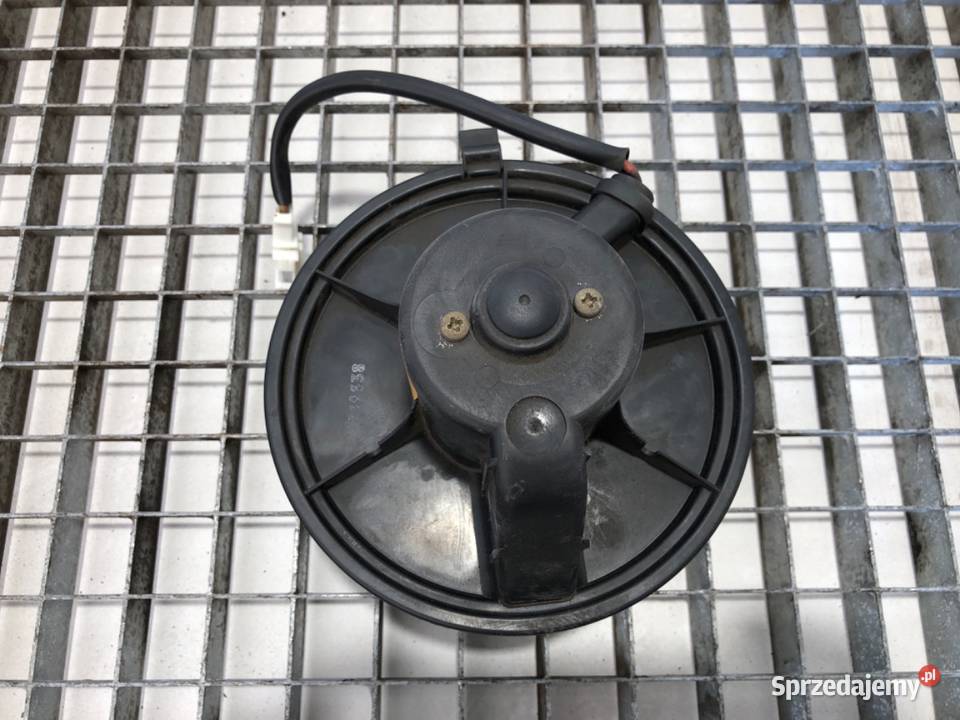 DMUCHAWA NAWIEWU VW TRANSPORTER T4 701819021B osobowe podkarpackie