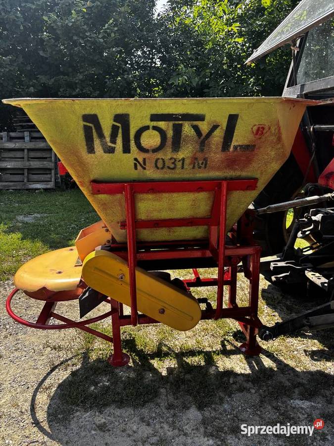Rozsiewacz motyl Janów Lubelski