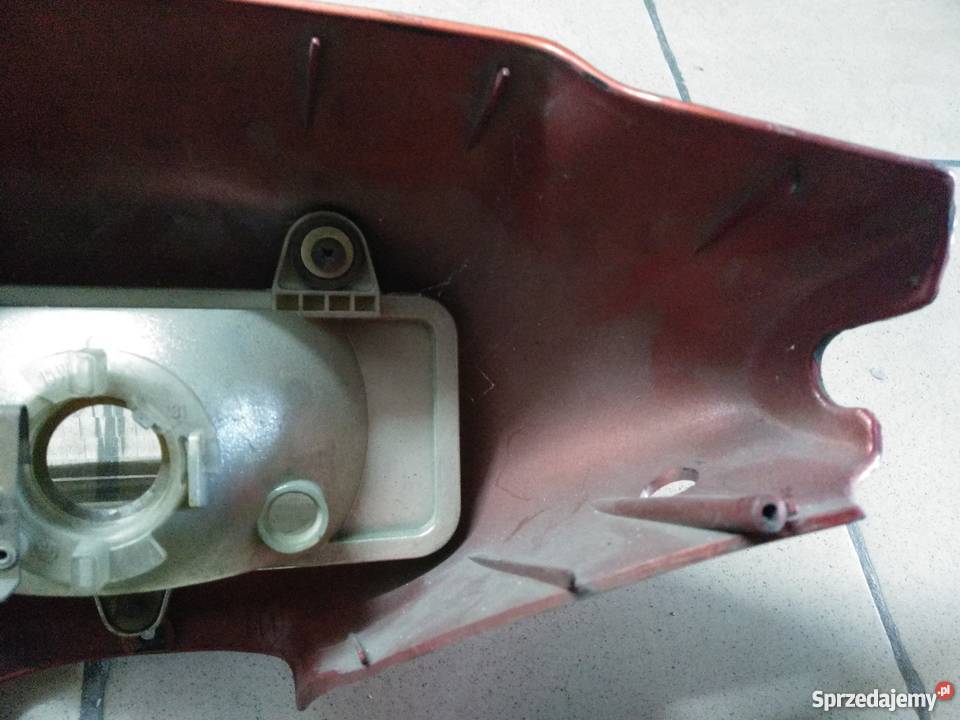 Lampa z owiewką Malaguti Centro plastiki owiewki mazowieckie Radom