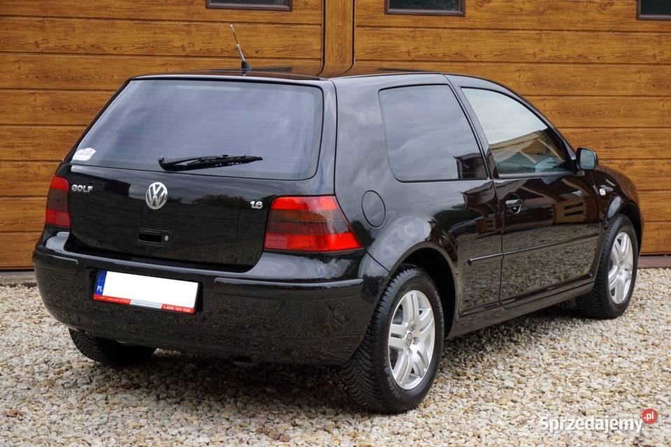 VW GOLF IV HIGHLINE 16 16V BENZYNA CZARNA PERŁA Sosnowiec