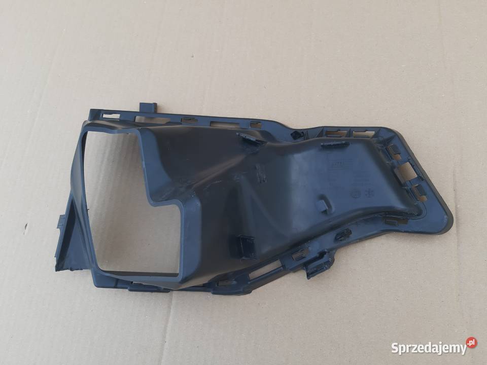 AUDI A3 RS3 8V KIEROWNICA POWIETRZA LEWA Kierownice powietrza Trzciel sprzedam