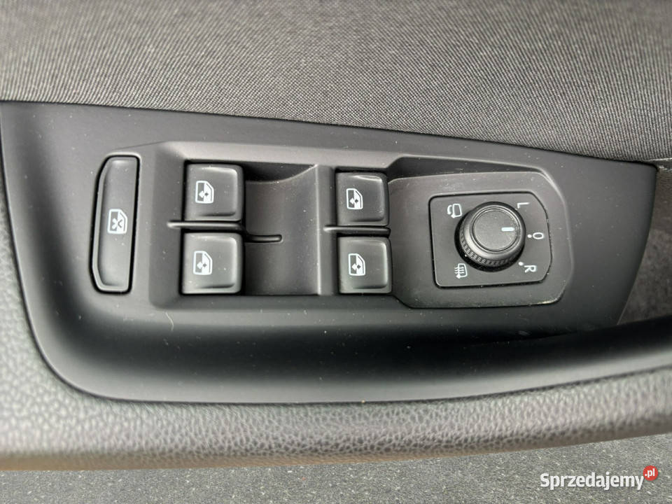 Volkswagen Passat 15 TSI EVO Business DSG Z Passat mazowieckie Warszawa