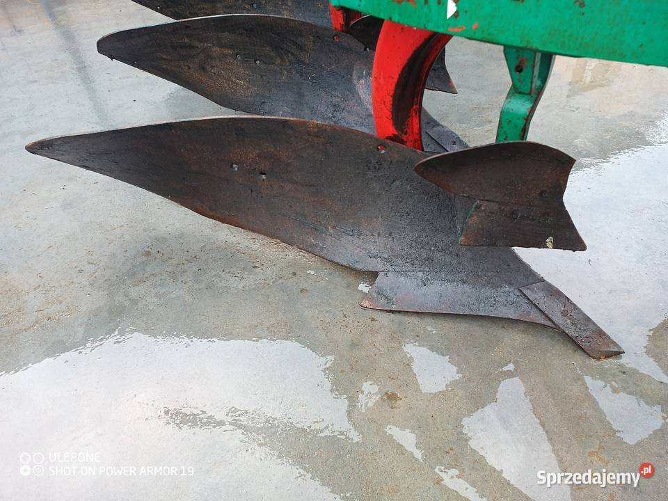 Pług Kverneland ES80 vario 4 skiby resor non nieuszkodzony Rostkowo