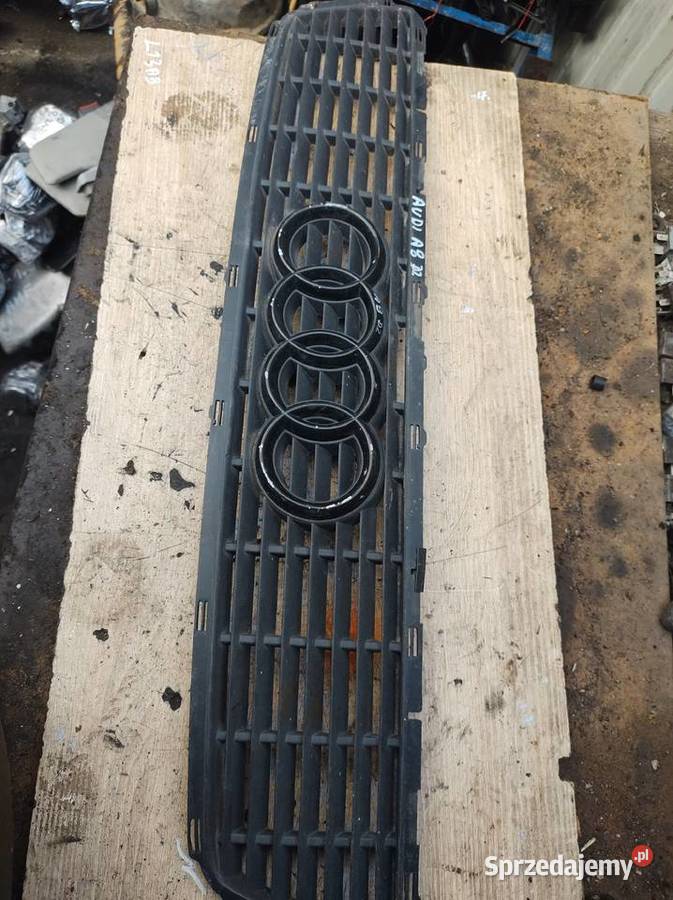 AUDI A8 D2 atrapa grill świętokrzyskie Kielce sprzedam