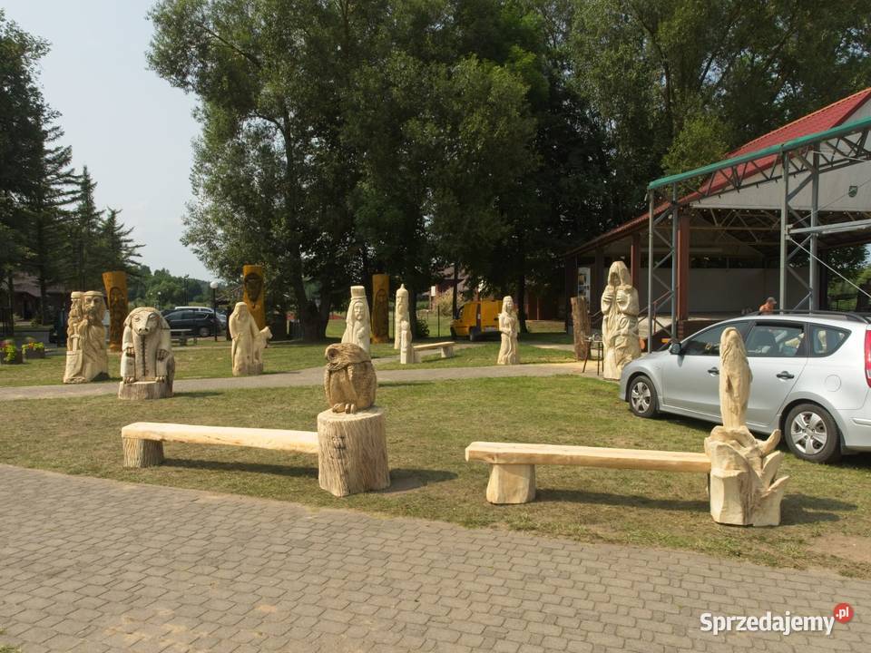 Rzeźbiona ławka artystyczna unikalny akcent do Warszawa