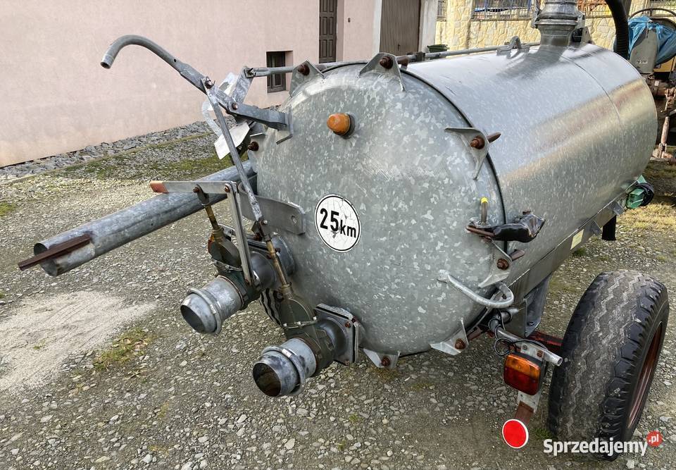 Beczka Beczkowóz Wóz Asenizacyjny 1700 litrów sprzedam