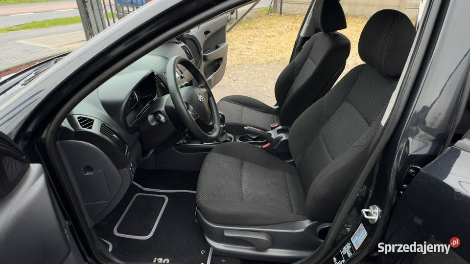 Hyundai i30 16D90OPŁACONY Bezwypadkowy serwisowany w ASO i30 śląskie Częstochowa