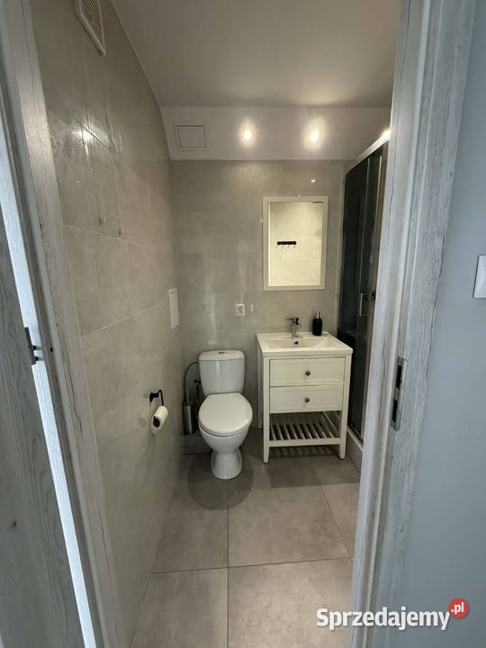 Górna ładna rozkładowa kawalerka z balkonem łódzkie Łódź