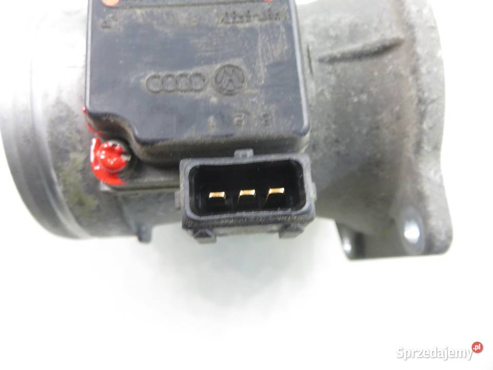 PRZEPŁYWOMIERZ AUDI A4 B5 16 18 037906461B sprzedam